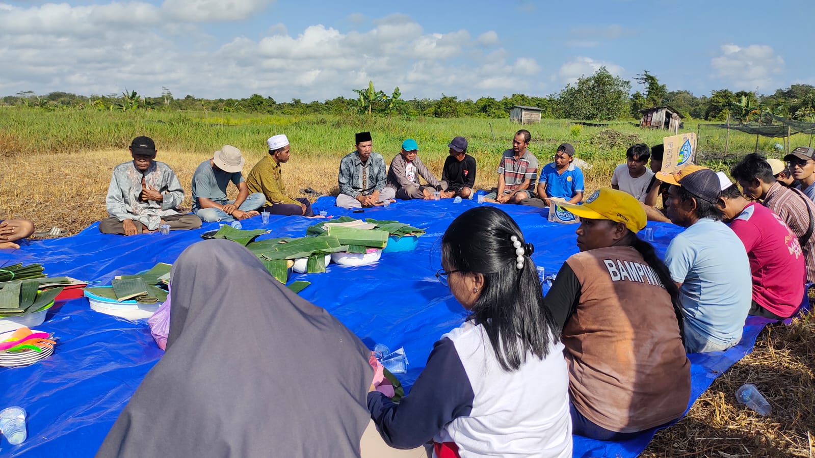 Awali 1 Muharram 1445 Hijriah, Petani Sayur di Kelurahan Mendawai Gelar Syukuran