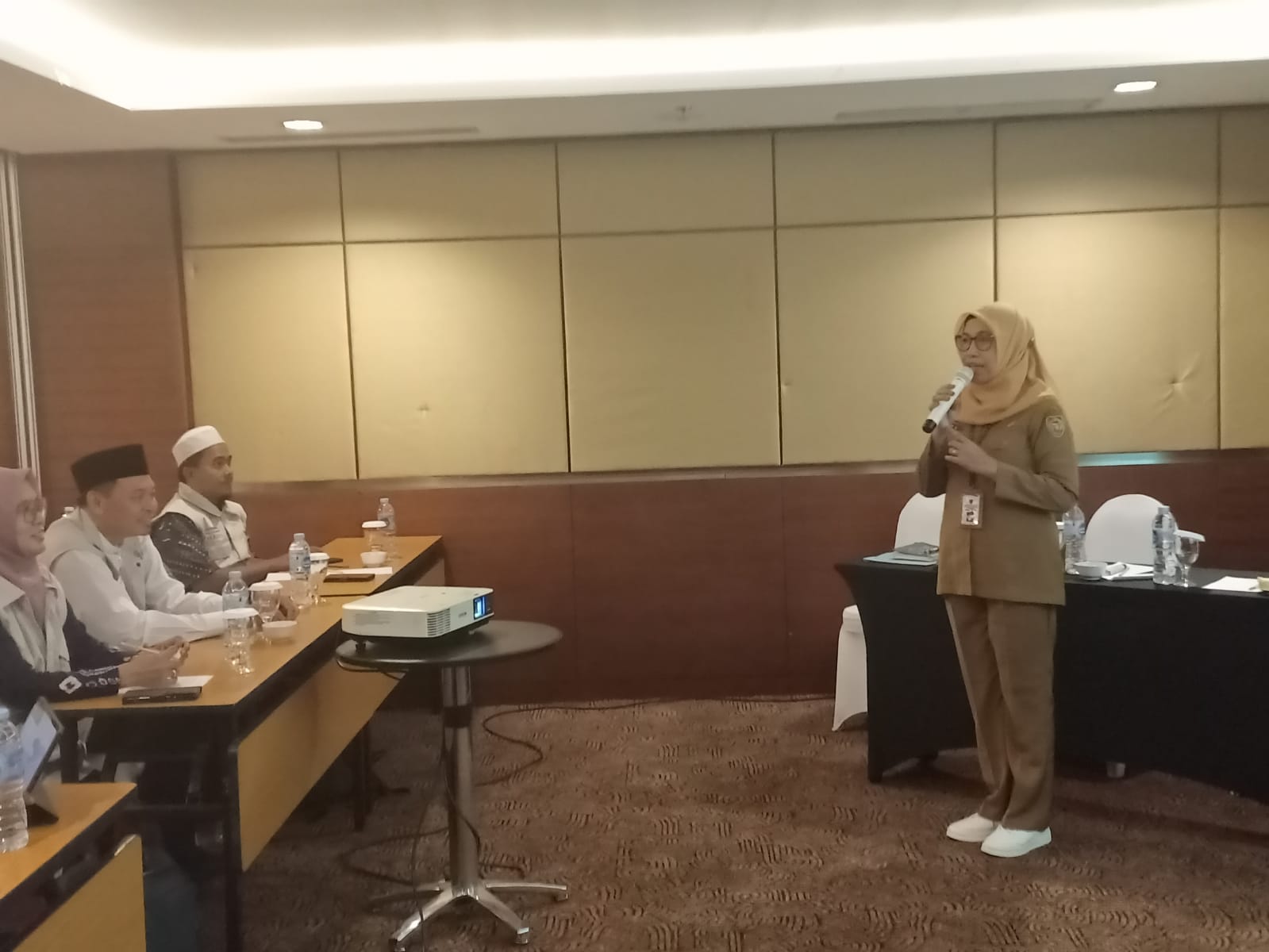 Diskop UMKM Kalteng Berikan Pendampingan Proses Produk Halal 