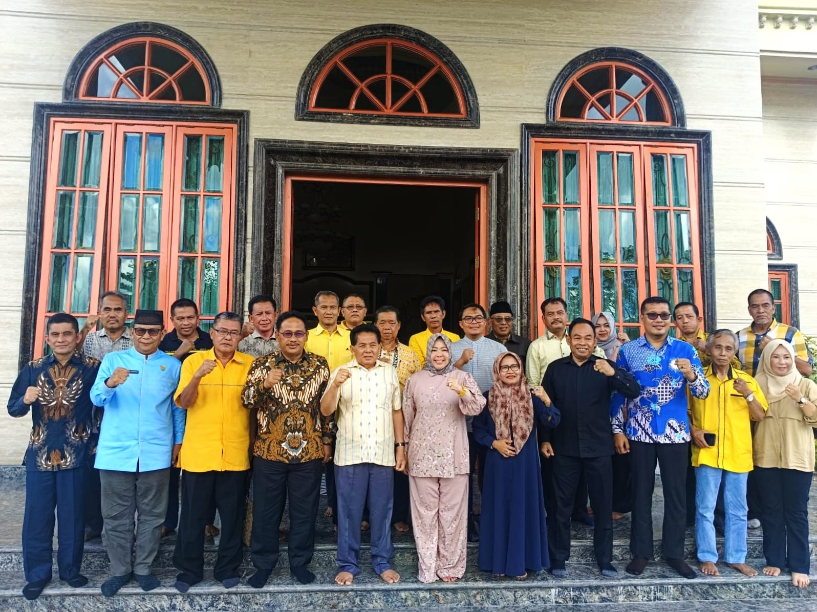 Berebut Kursi Cawabup, Berikut Daftar Nama Pendamping Hj Nurhidayah di Pilkada Kobar