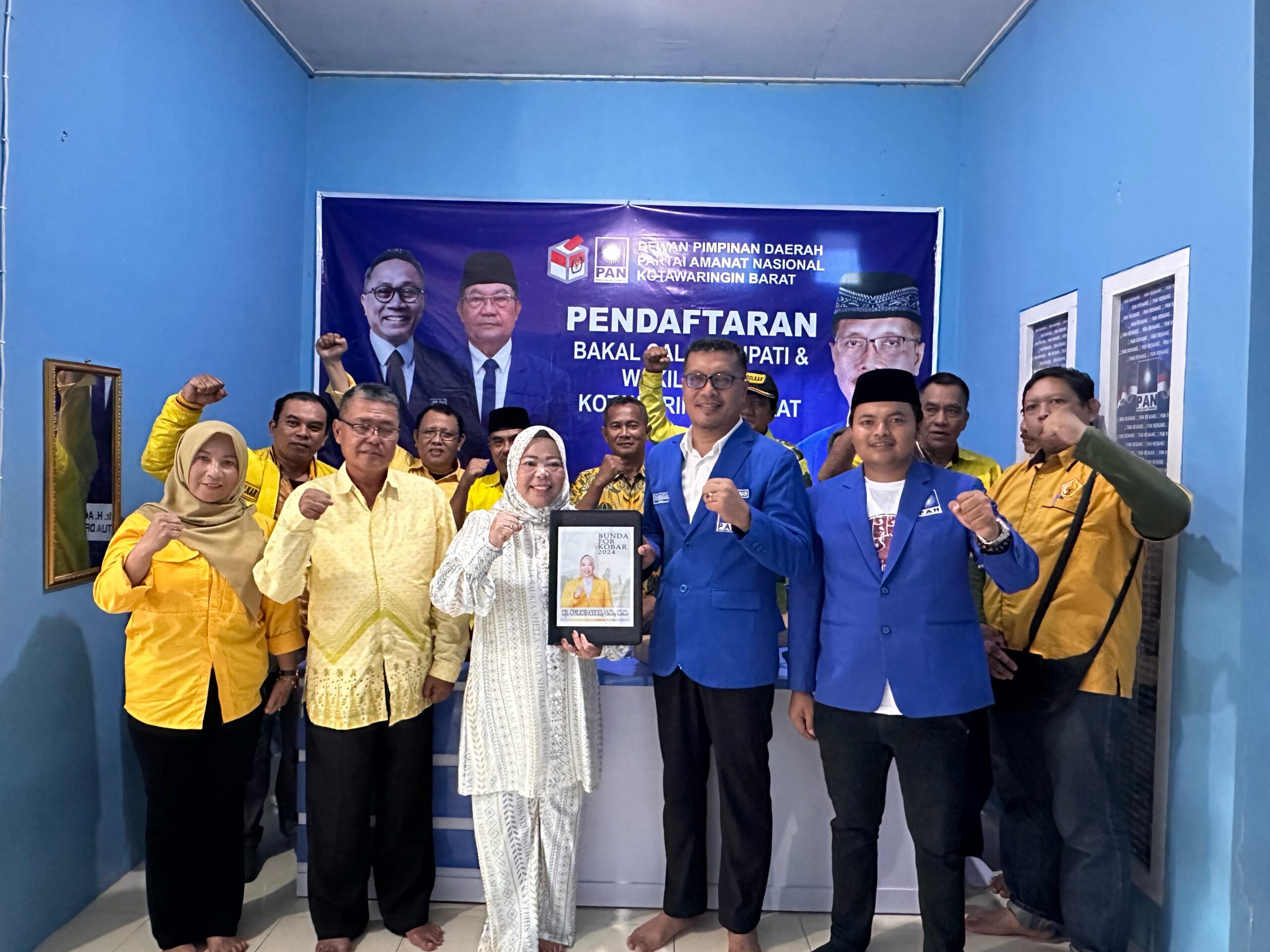 Hj Nurhidayah Kembalikan Berkas Pendaftaran Kepala Daerah ke DPD PAN Kobar