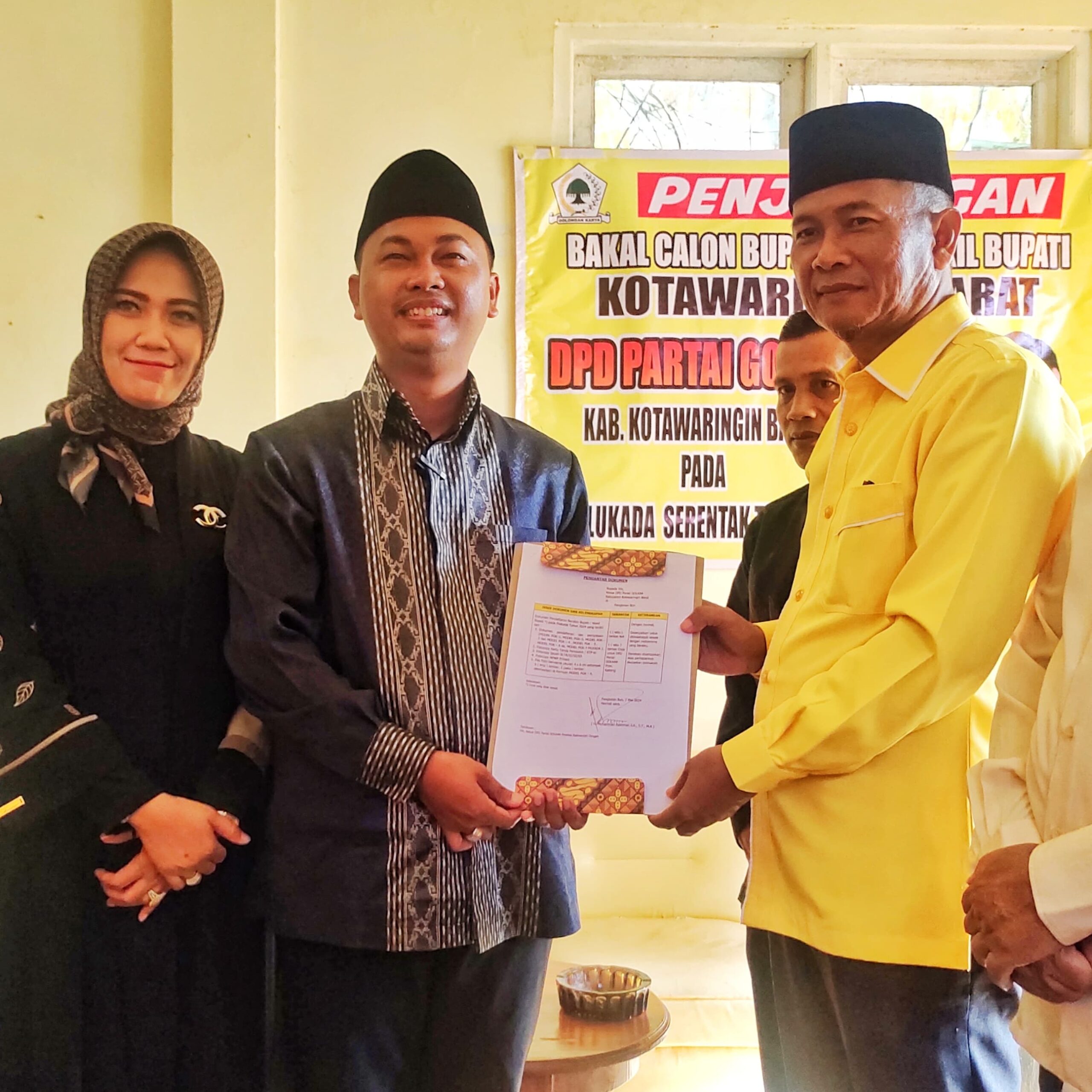 Rakhman Ebol Kembalikan Berkas Pendaftaran Bacawabup ke Partai Golkar