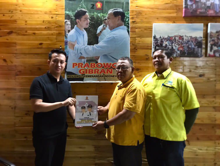 2 Kandidat Bakal Calon Bupati Kobar Ambil Formulir Pendaftaran dari Partai Gerindra