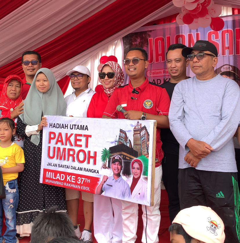 Ribuan Warga Hadiri Jalan Santai Milad Muhammad Rakhman Berhadiah Umrah