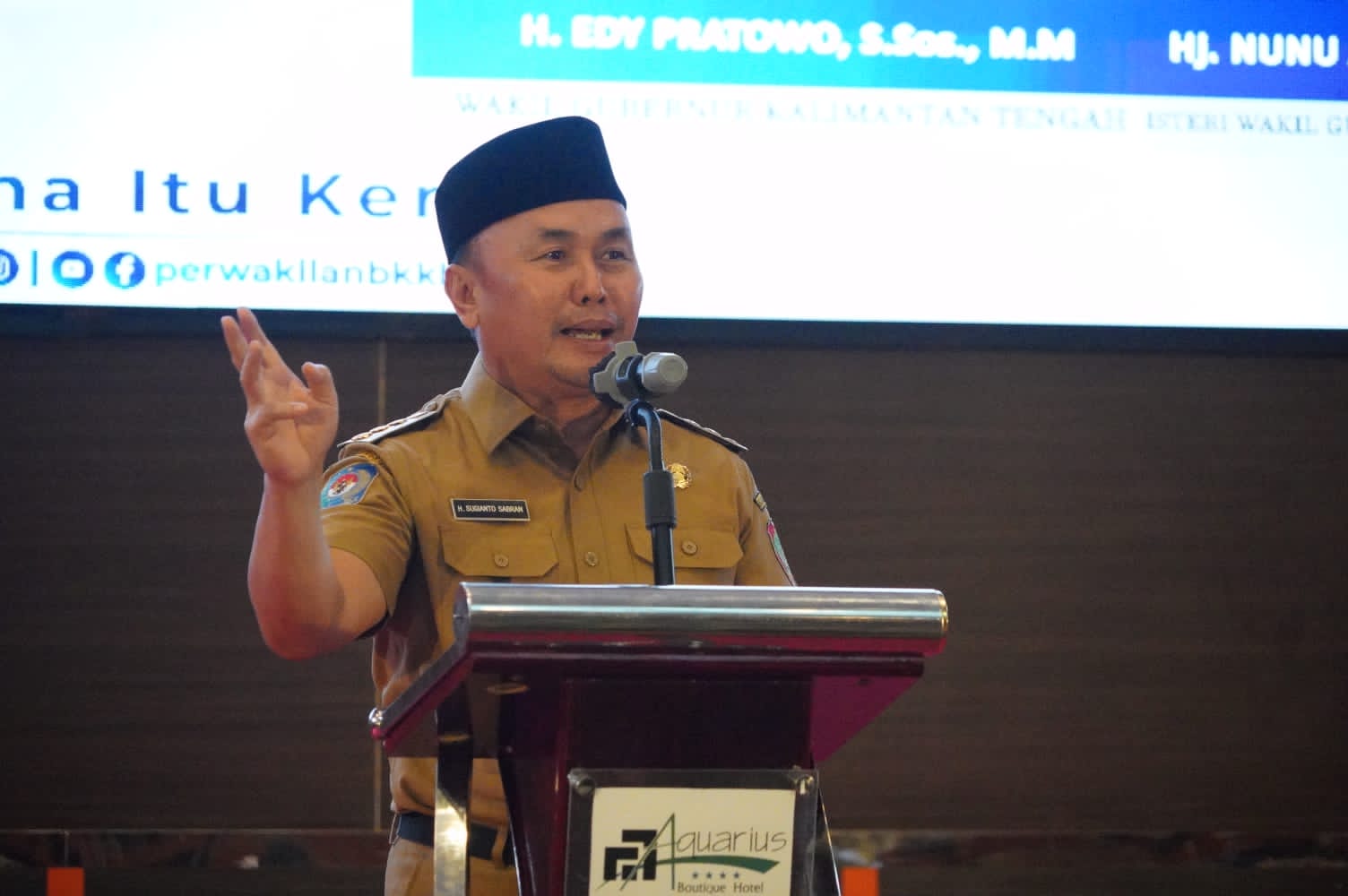 Gubernur Sugianto: Kita Harus Perangi Kemiskinan untuk Menekan Angka Stunting