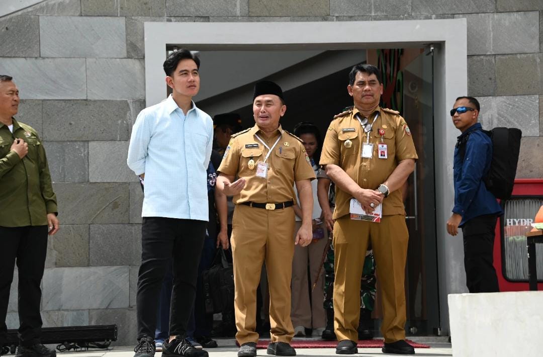 Gubernur Kalteng Dampingi Kunker Wapres Gibran di Palangka Raya, Dukung Program Pendidikan dan Perekonomian