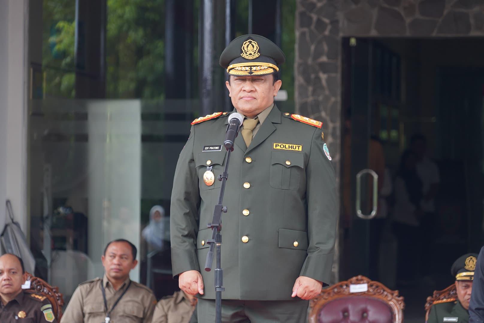 Wagub Edy Pratowo Pimpin Upacara Peringatan HUT Polisi Kehutanan ke-58 Lingkup Wilayah Provinsi Kalteng