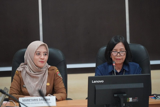 Hadiri Konferensi Pers BPS Kalteng, Plh Karo Ekonomi Fanny Kartika Octavianti Ingatkan Antisipasi Kenaikan Harga Bahan Pokok