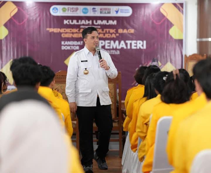 Bupati Rizky Aditya Putra Tekankan Pentingnya Pendidikan Politik untuk Generasi Muda
