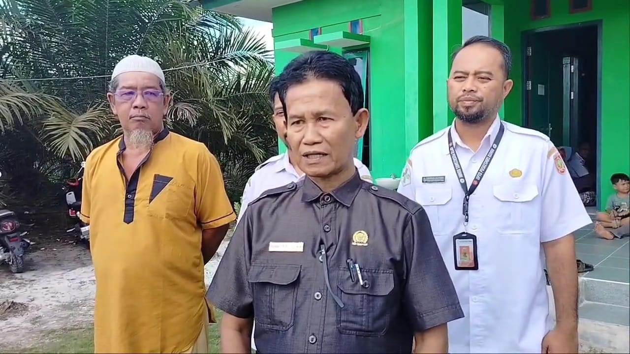 Anggota Komisi A DPRD Kobar Tinjau Pelayanan Pustu Sungai Kakap
