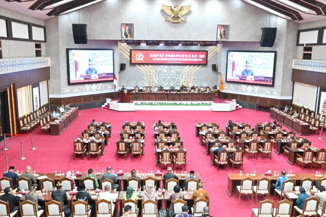 Pemerintah Provinsi Kalteng Dukung DPRD terhadap Raperda Perubahan APBD Tahun Anggaran 2025