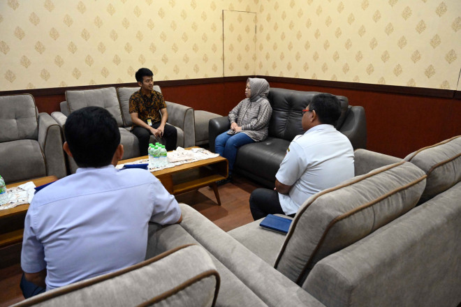Bupati Kobar Bahas Isu Kelangkaan BBM dengan Pertamina, Pasokan Kini Kembali Normal