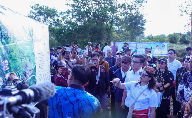 Wamendiktisaintek Stella Christie Tinjau Lokasi Rencana Pembangunan Sekolah Garuda di Kabupaten Katingan