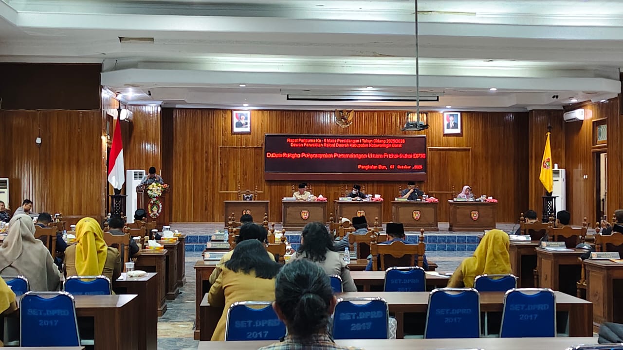 Seluruh Fraksi – Fraksi Sepakati 3 Buah Ranperda Untuk dibahas Lebih Lanjut