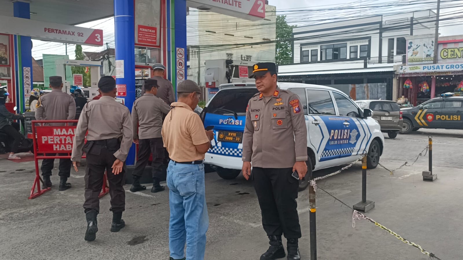 Polres Kobar Tertibkan Antrean Panjang dan Cegah Penyelewengan BBM Subsidi
