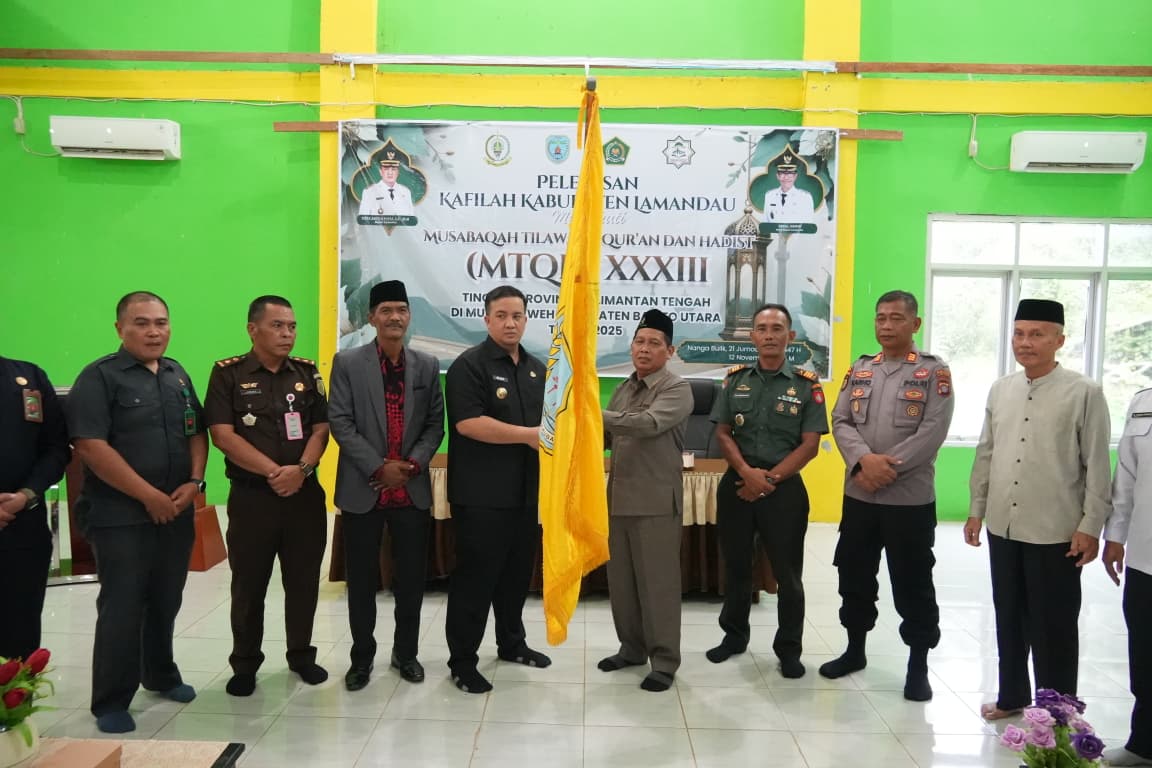 Bupati Lamandau Berangkatkan 81 Kafilah MTQH, Tekankan Pentingnya Generasi Qurani yang Berakhlak