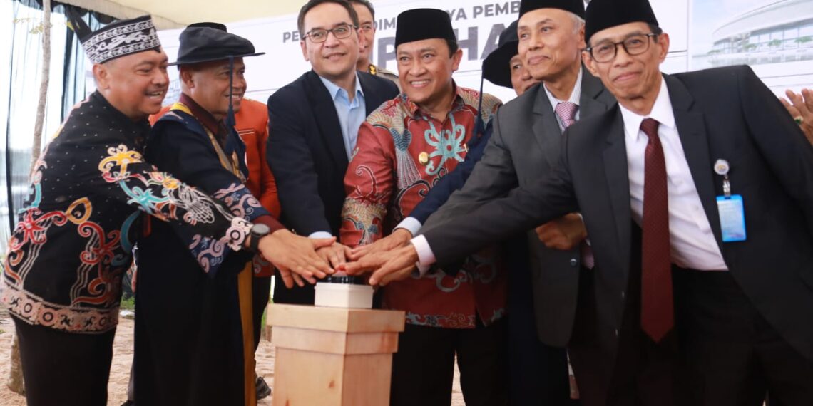 Wisuda UMPR 2026, Launching D-1 Pertanian dan Groundbreaking Hall Dorong SDM Unggul Kalteng