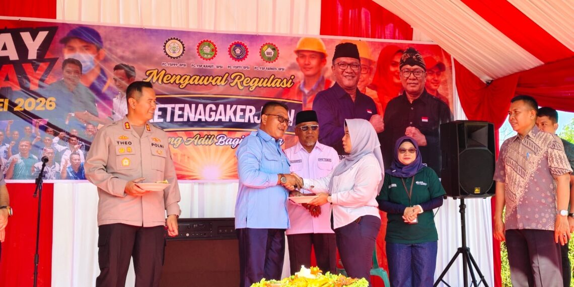Dewan Kobar Minta Perusahaan Penuhi Hak Buruh Sesuai Undang – Undang
