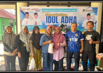 Majelis Taklim DPMPTSP Kalteng Salurkan Hewan Kurban, Wujud Kepedulian di Hari Raya Iduladha