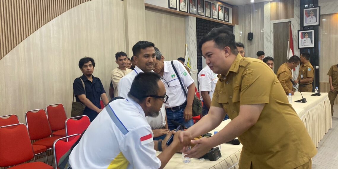 Bupati Lamandau Tuntaskan Konflik Plasma, Kompensasi Rp 3,17 Miliar untuk Warga Desa Batu Kotam