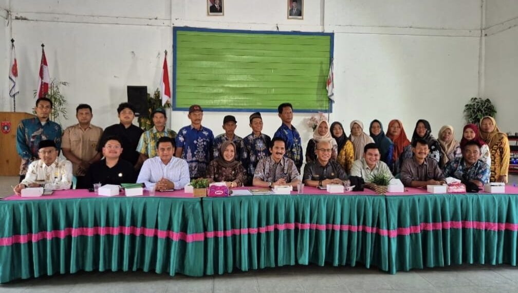Beragam Aspirasi Mengemuka Saat Reses Dapil I DPRD Kobar di Kumpai Batu Bawah