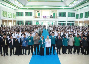 Gubernur Kalteng Ajak Mahasiswa Jadi Generasi Pembawa Perubahan