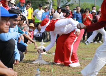 Wagub Kalteng Buka Lomba Rakyat, Semarakkan HUT ke-81 RI