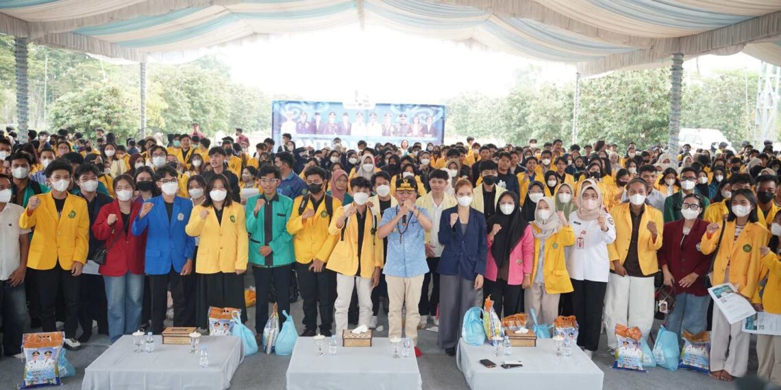 Mahasiswa Terdampak Karhutla Sambut Bantuan 3.500 Paket Pangan dari Pemprov Kalteng