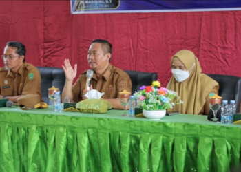 Bupati Masduki Audiensi dengan Kepala Sekolah se-Balai Riam, Bahas Penguatan Pendidikan