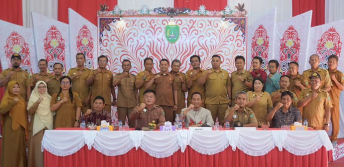 Bupati Masduki Serap Aspirasi Kepala Desa se-Kecamatan Permata Kecubung