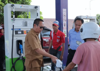 Bupati Masduki Pantau Langsung Distribusi BBM di Sejumlah Titik