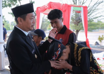 Bupati Masduki Lepas Kontingen O2SN dan FLS2N Sukamara ke Tingkat Nasional