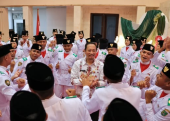 Bupati Sukamara Apresiasi Paskibraka dalam Malam Kenegaraan HUT ke-81 RI