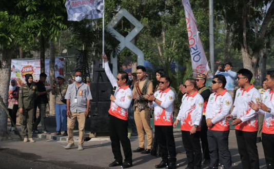Bupati Masduki Lepas Pawai Pembangunan Sukamara 2026