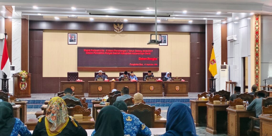 DPRD Kobar Gelar Rapat Paripurna ke-6: Penyampaian Tanggapan Pandangan Umum Fraksi-Fraksi Terkait RAPBD 2027