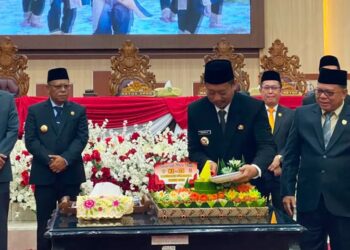 Wakil Bupati Nur Efendi Hadiri Rapat Paripurna Hari Jadi ke-24 Sukamara