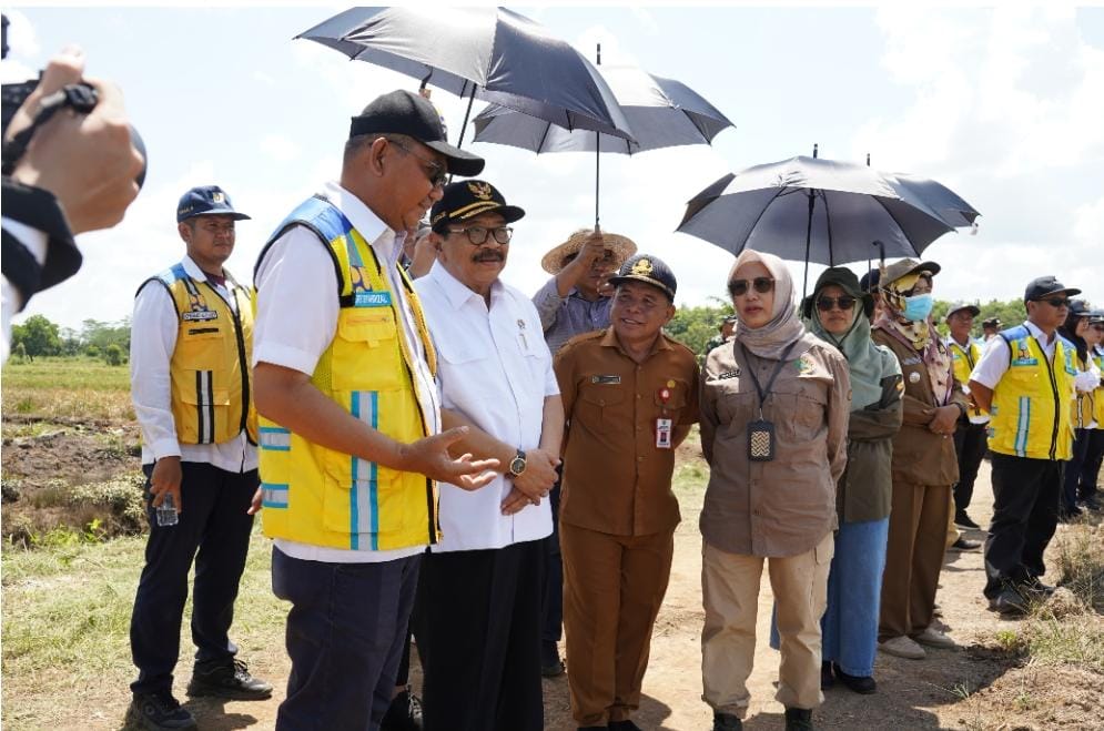 Anggota Wantimpres Soekarwo Tinjau Food Estate di Pulang Pisau