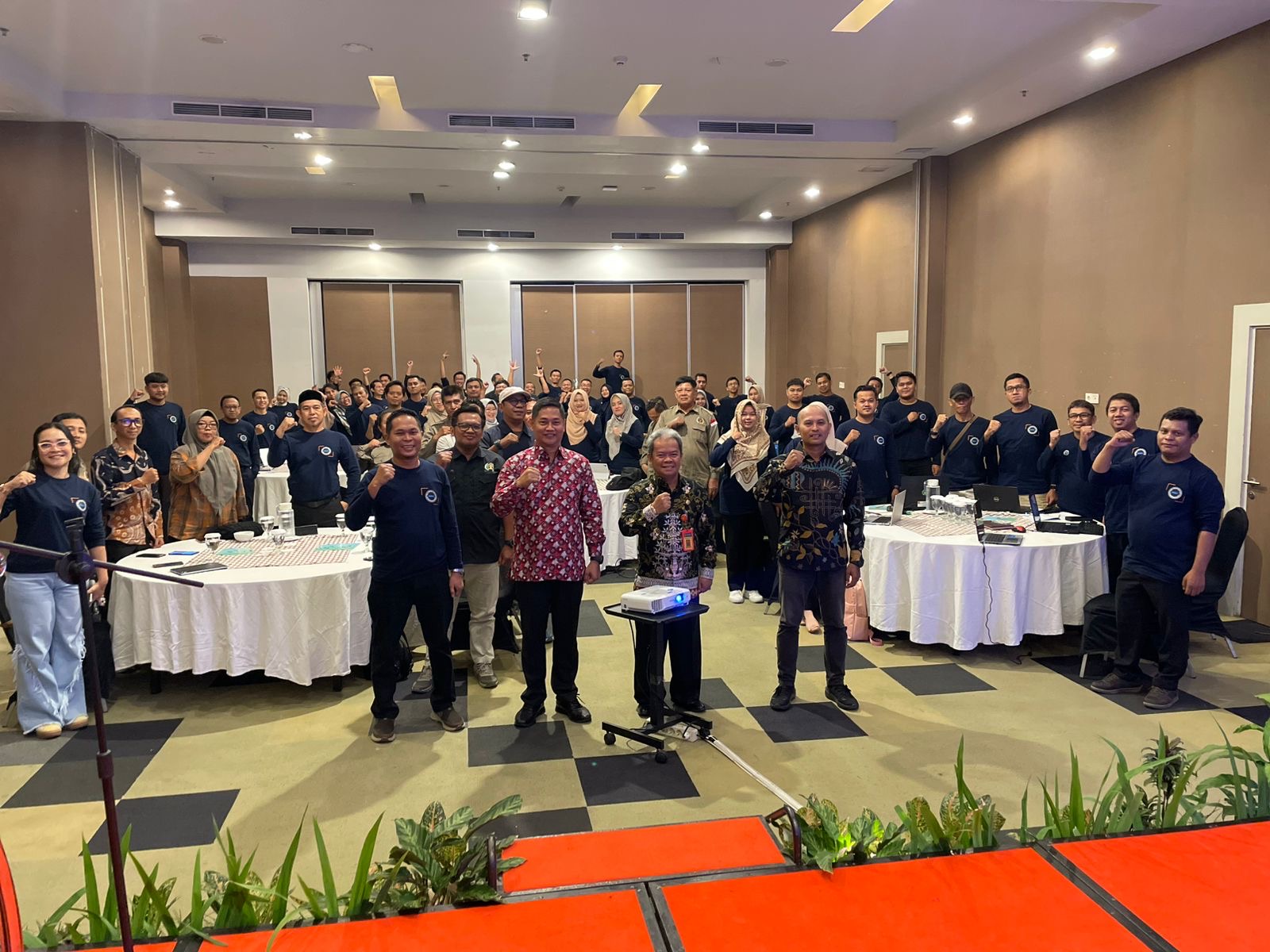 Diskominfo Kobar Gelar Workshop Peningkatan SDM untuk Kontributor MMC Kobar