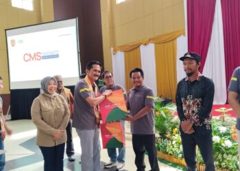 Ketua DPRD Kobar Apresiasi Penerapan Sistem Transaksi Non Tunai Desa Se Kobar
