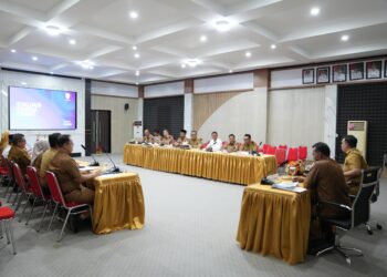 Bupati Lamandau Tekankan Peningkatan Kinerja Camat dalam Evaluasi Triwulan I 2026