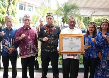 Desa Beruta Raih Penghargaan Percontohan Desa Antikorupsi Tingkat Provinsi